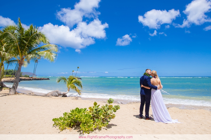 Oahu Destination Wedding Photographer